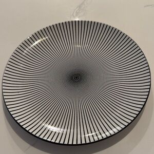 Royal Norfolk Monochrome Radial Dinner Plate